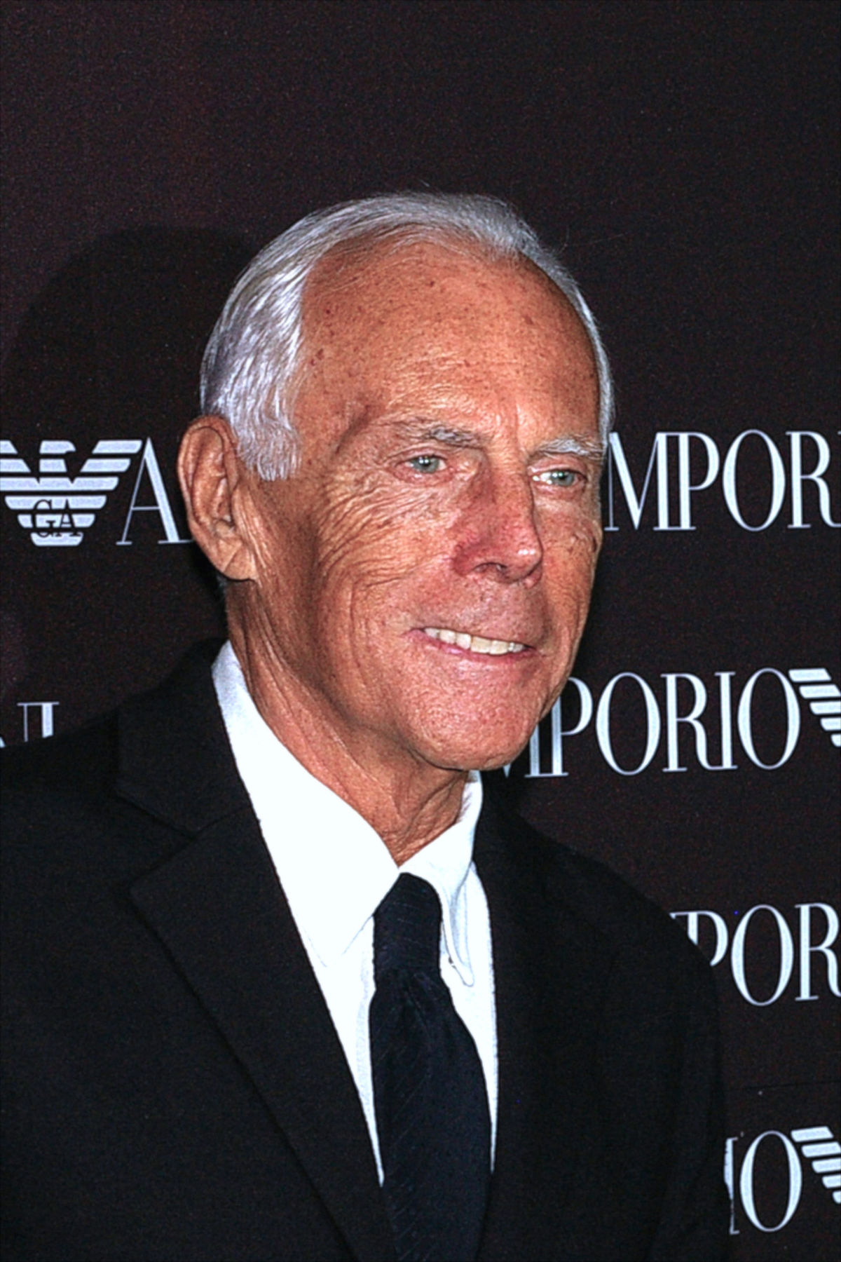 Giorgio Armani - The difference between style and fashion...
